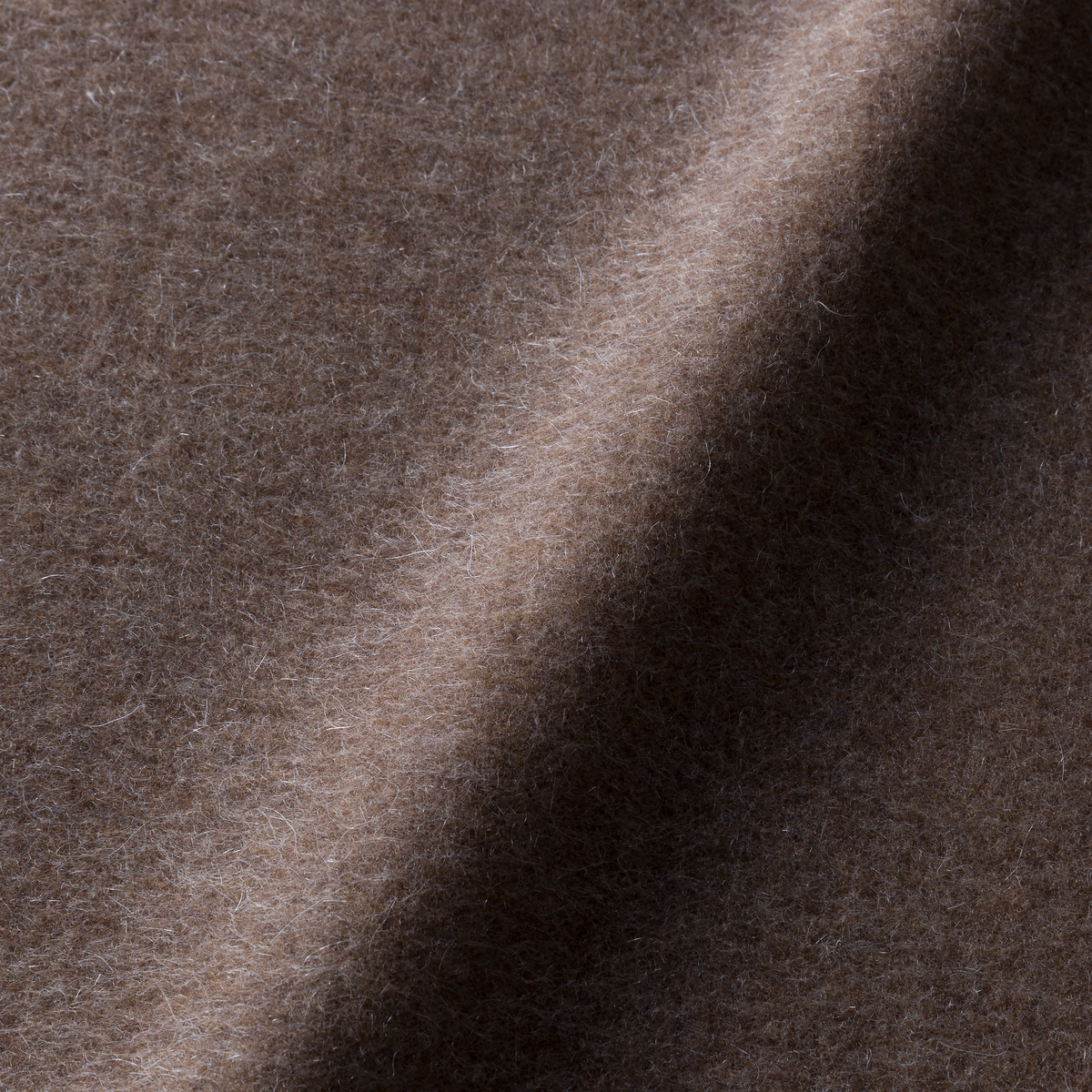 Fabric sample Blushing Sloth Mohair brown